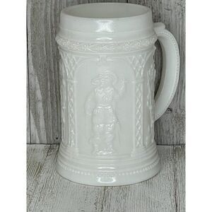 Vintage 1910 Westmoreland Milk Glass Stein Troubadour Pattern